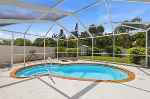 706 39th Ave NE, Saint Petersburg, FL 33703 - Photo 24