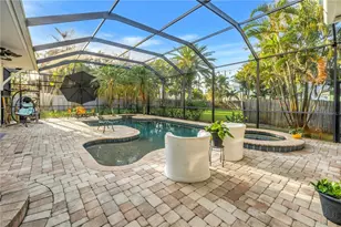 208 N Spring Blvd, Tarpon Springs, FL 34689 - Photo 28