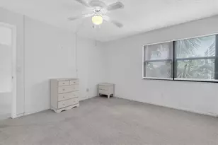11945 143rd St, Largo, FL 33774 - Photo 14