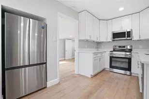 1013 N Bask Dr, Tampa, FL 33603 - Photo 12
