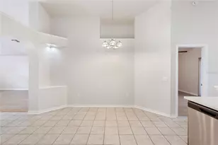6912 Jamestown Manor Dr, Riverview, FL 33578 - Photo 12