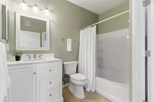 10764 70th Ave, Seminole, FL 33772 - Photo 18