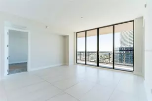 275 1st Ave S, Saint Petersburg, FL 33701 - Photo 14
