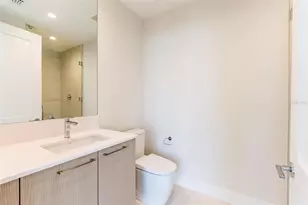 275 1st Ave S, Saint Petersburg, FL 33701 - Photo 22