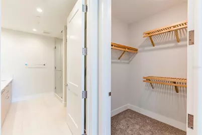 275 1st Avenue South #2208, Saint Petersburg, FL 33701 - Photo 30