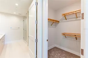 275 1st Ave S, Saint Petersburg, FL 33701 - Photo 30