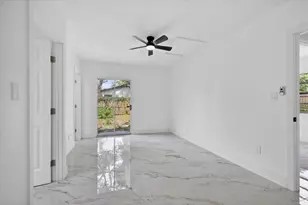 9405 N Mary Ave, Tampa, FL 33612 - Photo 28