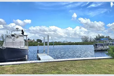 800 Chesapeake Drive #42, Tarpon Springs, FL 34689 - Photo 32