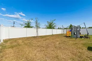 6981 Twisting Pines Loop, Zephyrhills, FL 33541 - Photo 64