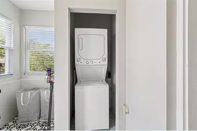 1500 30th Avenue N, Saint Petersburg, FL 33704 - Photo 16