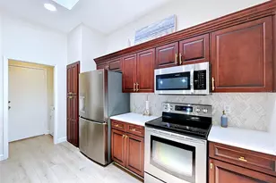 2307 New Orchard Ct, Sun City Center, FL 33573 - Photo 14