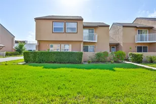 1865 Clearbrooke Dr, Clearwater, FL 33760 - Photo 4