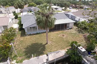 6101 Seabreeze Dr, Port Richey, FL 34668 - Photo 6