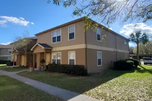 5914 Willow Ridge Dr, Zephyrhills, FL 33541 - Photo 2
