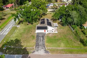 8212 Sunnyvale Pl, Tampa, FL 33615 - Photo 42