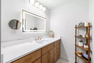 8212 Sunnyvale Pl, Tampa, FL 33615 - Photo 22
