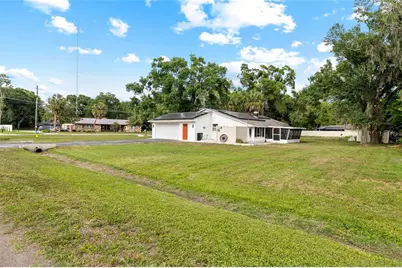 8212 Sunny Vale Place, Tampa, FL 33615 - Photo 36