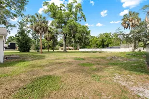 8212 Sunnyvale Pl, Tampa, FL 33615 - Photo 40