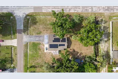 8212 Sunny Vale Place, Tampa, FL 33615 - Photo 44