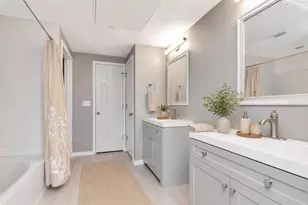 2010 E Palm Ave, Tampa, FL 33605 - Photo 12