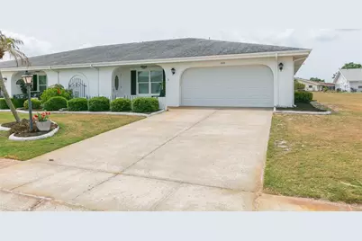 1616 Bentwood Drive, Sun City Center, FL 33573 - Photo 2