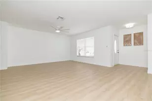 1616 Bentwood Dr, Sun City Center, FL 33573 - Photo 6
