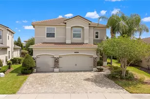 30271 Southernwood Ct, Wesley Chapel, FL 33543 - Photo 2