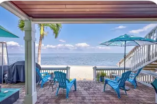 5280 Coquina Key Dr SE, Saint Petersburg, FL 33705 - Photo 1