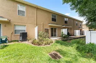 8421 Edgewater Pl Blvd, Tampa, FL 33615 - Photo 24