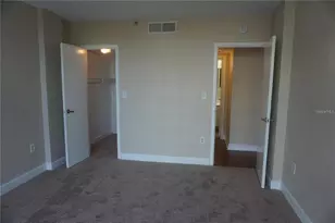 470 3rd St S, Saint Petersburg, FL 33701 - Photo 12