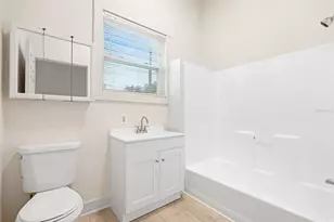 2006 E Columbus Dr, Tampa, FL 33605 - Photo 18