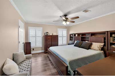 10039 Sterling Avenue, Dade City, FL 33525 - Photo 12