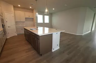 31051 Pendleton Lndg Cir, Wesley Chapel, FL 33545 - Photo 8