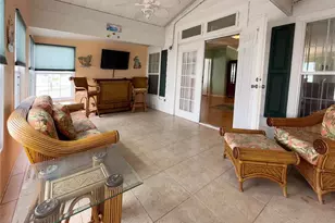 194 S Port Royal Ln, Apollo Beach, FL 33572 - Photo 24