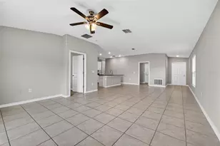 13236 Jeter Creek Dr, Riverview, FL 33579 - Photo 14
