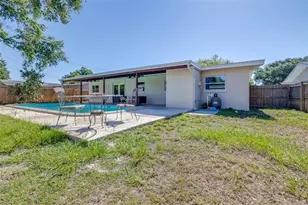 942 Dumont Dr, Dunedin, FL 34698 - Photo 64