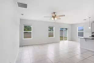 10677 Gliding Eagle Wy, Land O Lakes, FL 34638 - Photo 14