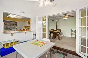 4138 Pinelake Ln, Tampa, FL 33618 - Photo 16
