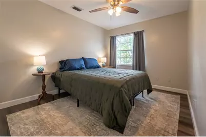 4703 Serena Drive, Tampa, FL 33617 - Photo 14