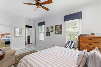 3126 W Oaklyn Avenue, Tampa, FL 33609 - Photo 38