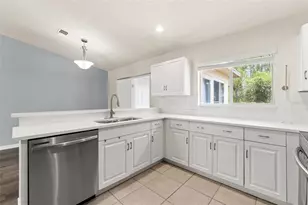 5525 Piedmont Dr, Spring Hill, FL 34606 - Photo 16