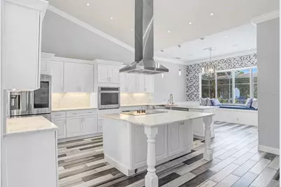 30303 Laurelwood Lane, Wesley Chapel, FL 33543 - Photo 18