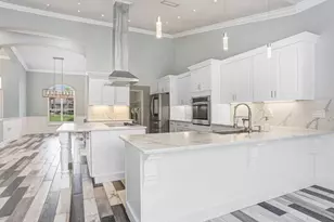 30303 Laurelwood Ln, Wesley Chapel, FL 33543 - Photo 20
