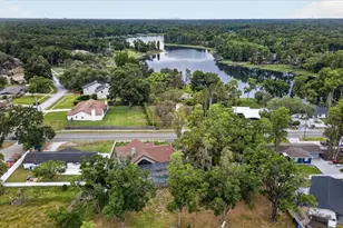 1208 Sunset Ln, Lutz, FL 33549 - Photo 6