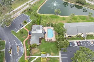 3001 58th Ave S, Saint Petersburg, FL 33712 - Photo 28