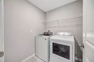 138 Rain Berry Ave, Ruskin, FL 33570 - Photo 16