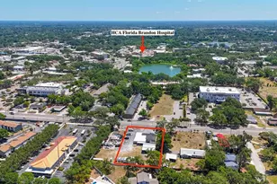 504 S Kings Ave, Brandon, FL 33511 - Photo 1