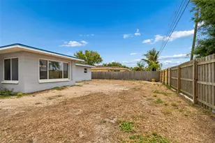 10984 88th Ave, Seminole, FL 33772 - Photo 32
