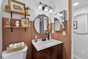 8039 Garden Dr, Seminole, FL 33777 - Photo 18