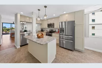 1316 Pasadena Avenue S #408, South Pasadena, FL 33707 - Photo 2